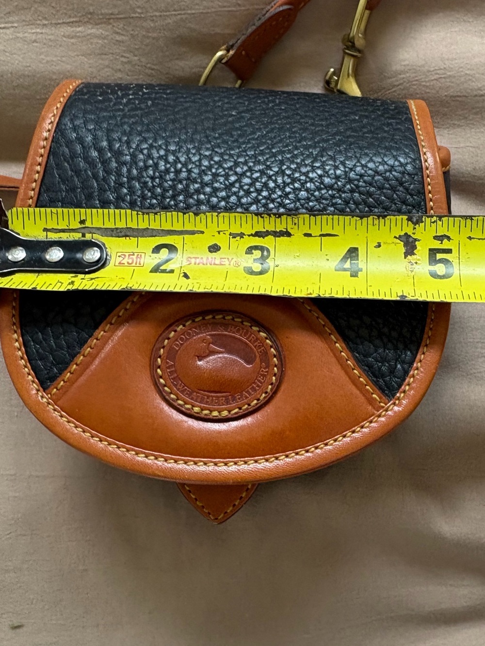 Vintage Dooney & Bourke All Weather Pebbled Leather Crossbody with Brown Trim - Picture 11 of 13